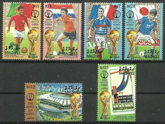 Maldives year 2002 stamps Soccer / Football - World cup in Japan