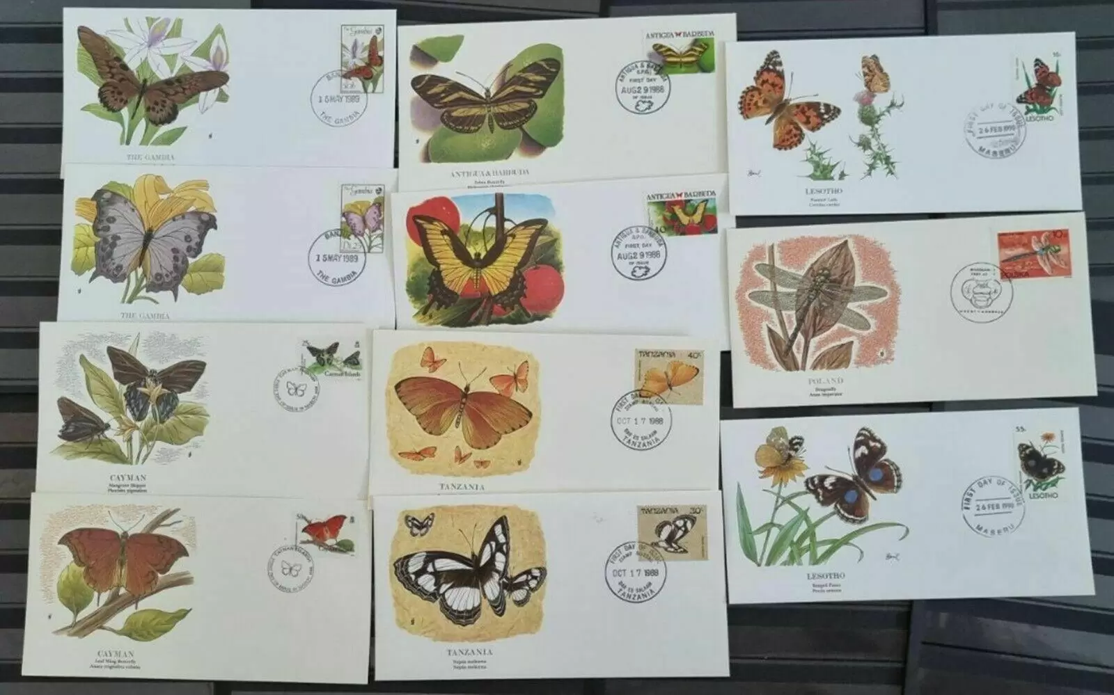 Worldwide butterflies 1960 - 1985 FDC lot