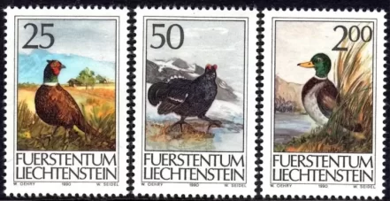 Liechtenstein 1990 stamps Fauna Birds Complete set MNH **